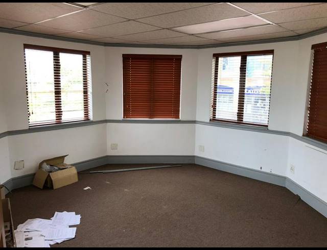 INDUSTRIAL PROPERTY TO RENT IN RANDJESPARK